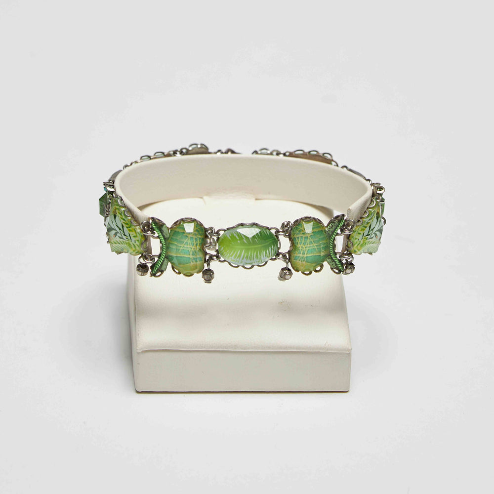 Ρενάτα, Βραχιόλι