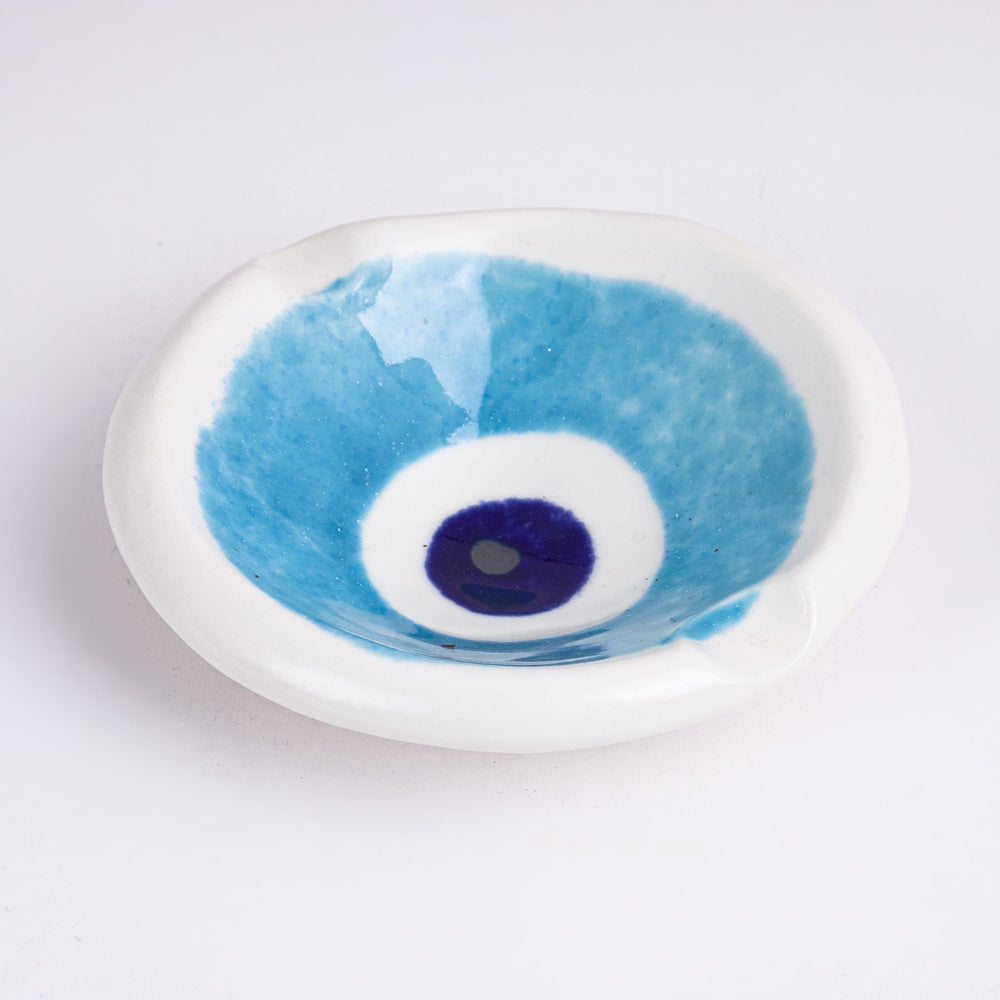 
                
                    Load image into Gallery viewer, Ceramic Ashtray with Evil Eye
                
            