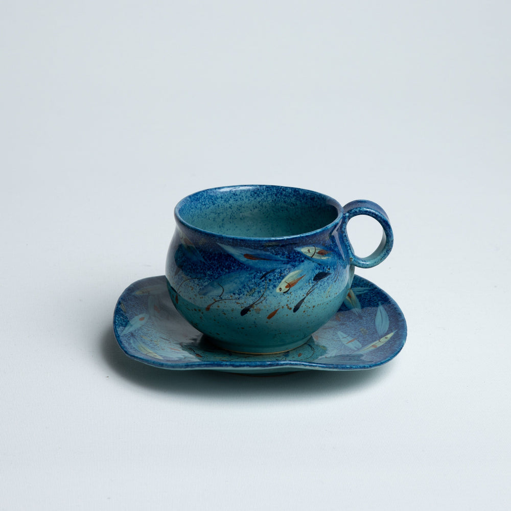 
                
                    Load image into Gallery viewer, Ceramic Round Mug Handpainted - Deep Sea
                
            