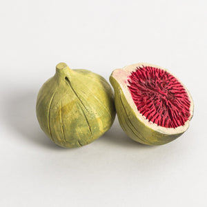 
                
                    Load image into Gallery viewer, Ceramic Set of Figs, Handmade in Green
                
            