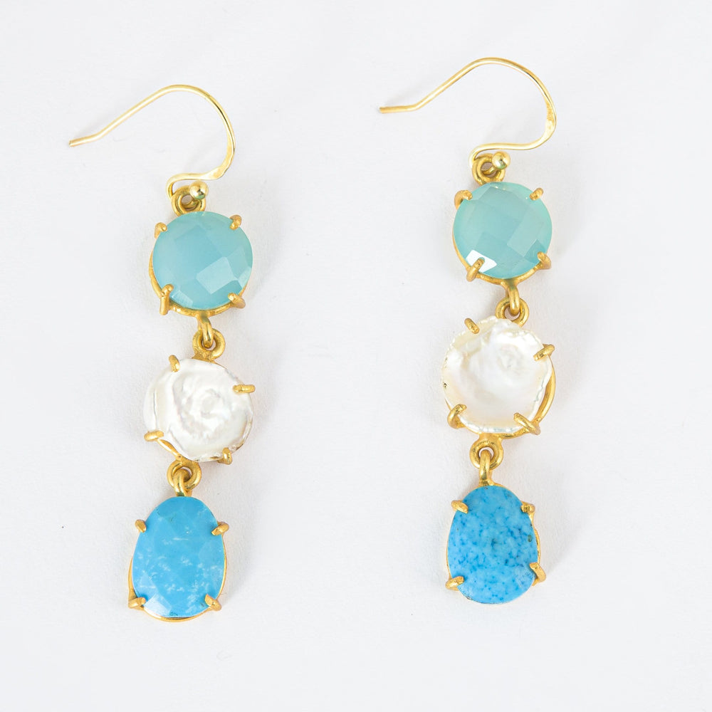 
                
                    Load image into Gallery viewer, Long Pendant Earrings with Turquoise and Pearl
                
            