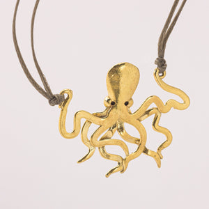 
                
                    Load image into Gallery viewer, Octopus Pendant, Gold Plated
                
            
