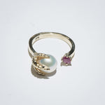 Open Gold Ring with Pearl and Ruby